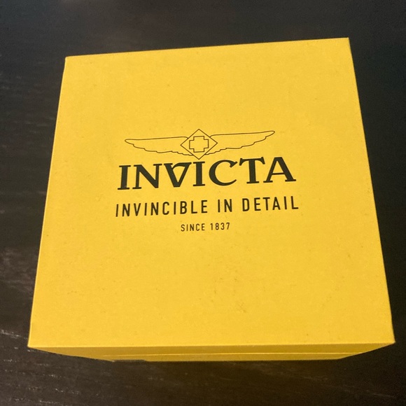 Invicta Women’s Silver Watch - Picture 4 of 4